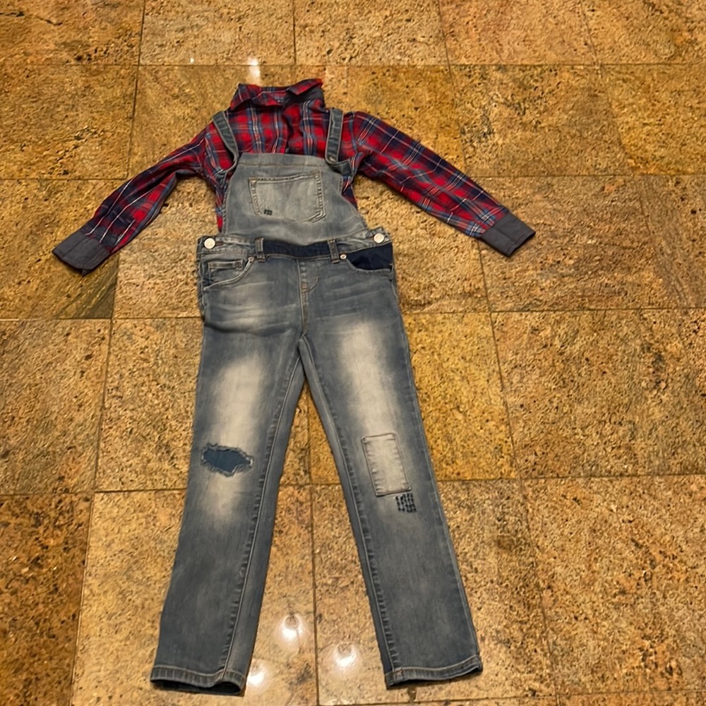 Like NEW Overalls Outfit Set